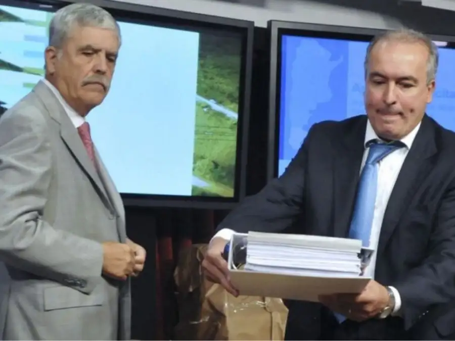 Julio De Vido José López