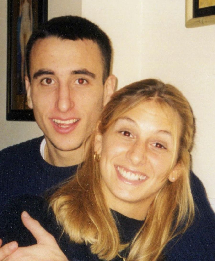 Manu Ginóbili, Many Oroño