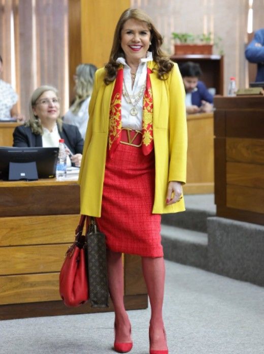 Celeste Amarilla