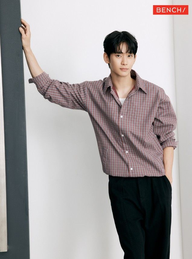 Kim Soo Hyun para Bench 