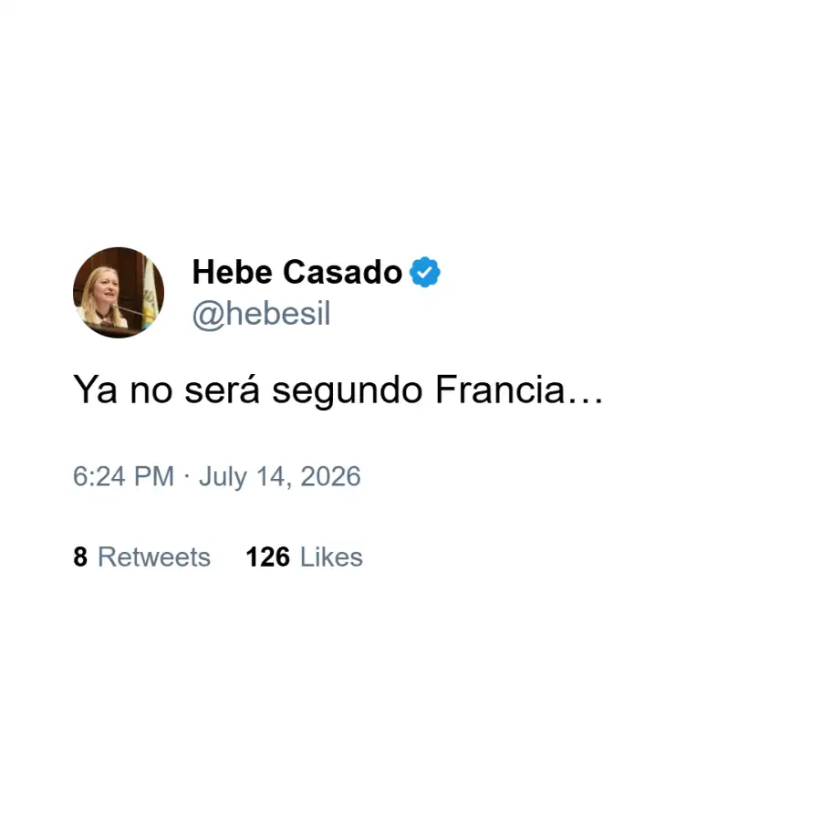 Posteo de Hebe Casado sobre Francia 3