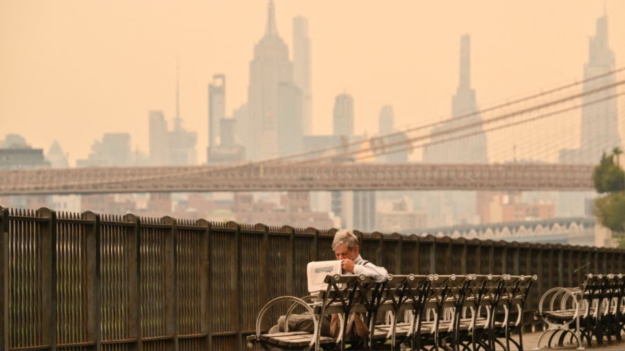 Densa cortina contaminante cubre Nueva York y Nueva Jersey