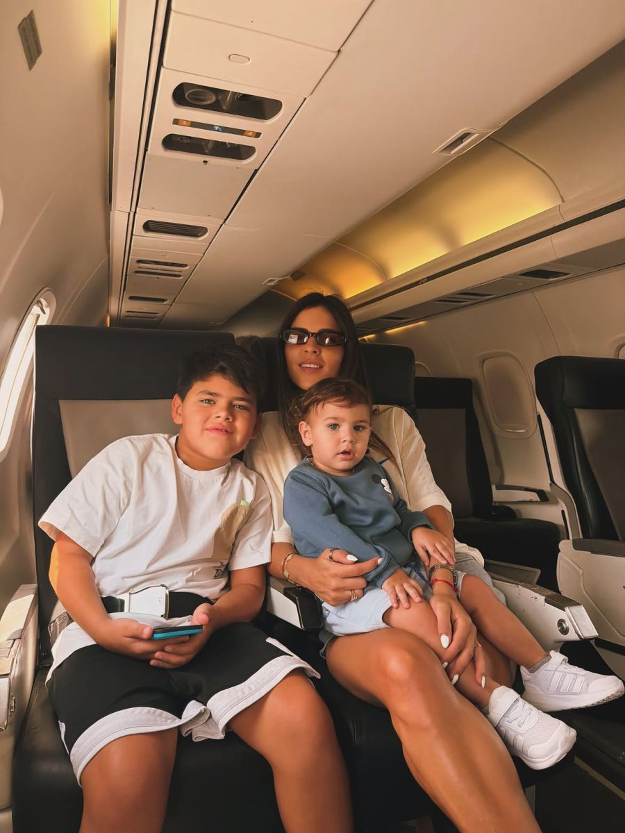 Camila Galante y sus hijos