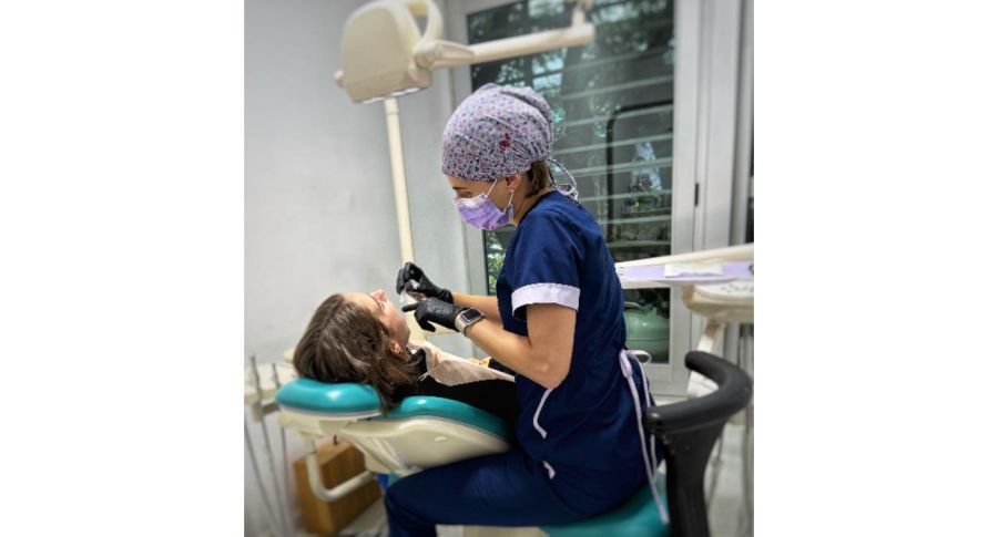 COF: dos amigas con una misión, cuidar las sonrisas