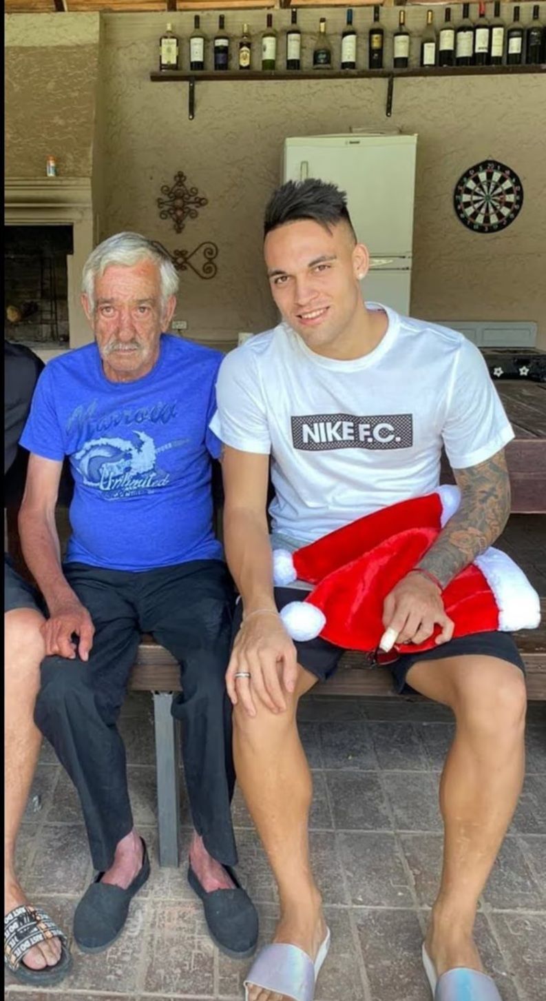 Lautaro Martínez y su abuelo Mario