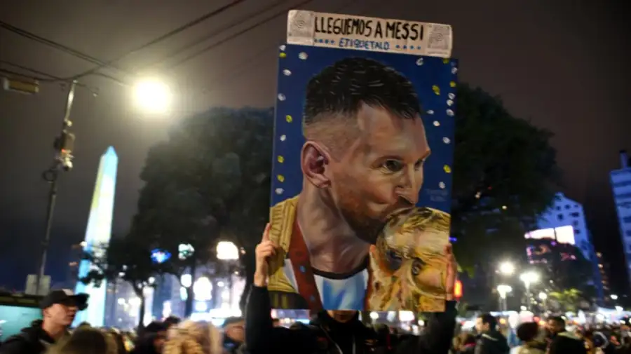 Hinchada Argentina en el obelisco 19072026