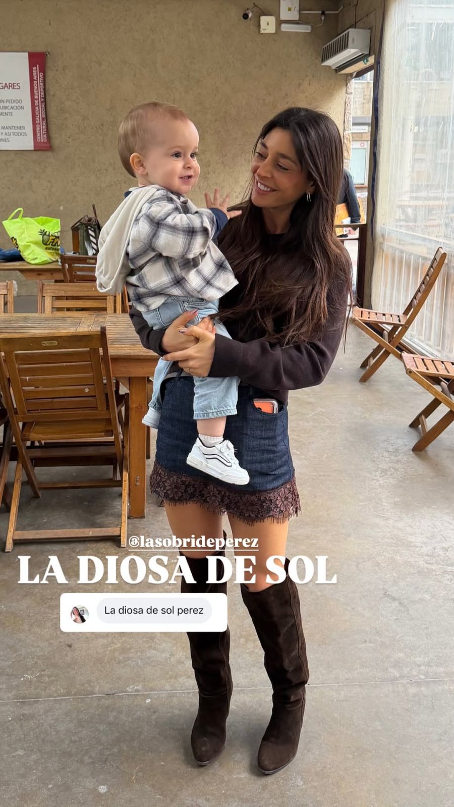 Sol Pérez junto a Marco Mazzoni, su bebé