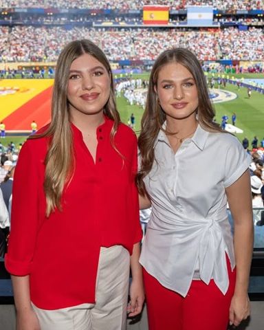 La princesa Leonor y la infanta Sofía se hicieron presentes en la final del Mundial 2026