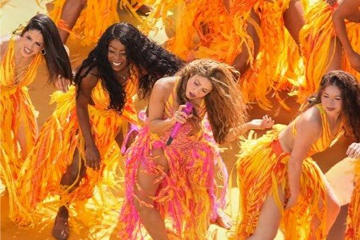 Shakira y Madonna en el show de medio tiempo