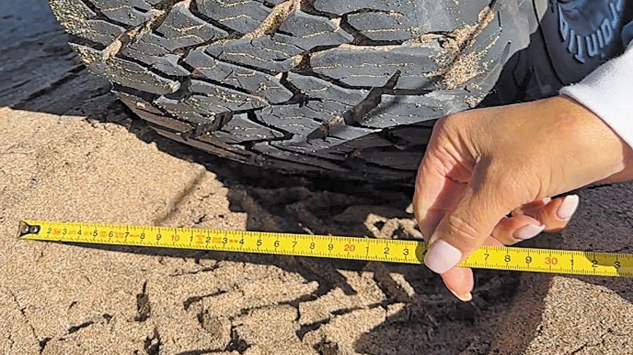 off-road-mainumby-4x4-cubierta-rodado-16-llanta-chica-talon-alto
