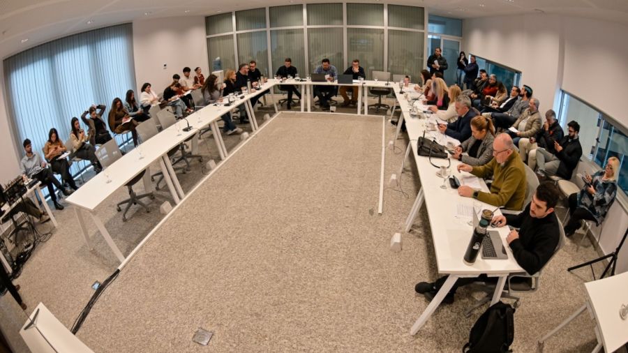 Se comenzó a discutir una nueva ordenanza de Taxis y Remises en Córdoba