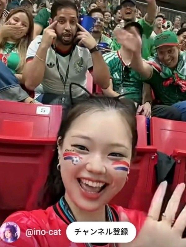 Un hincha mexicano fue racista con la youtuber Ino Cat