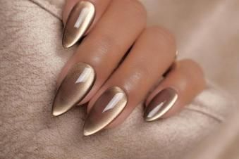 Uñas cat eye