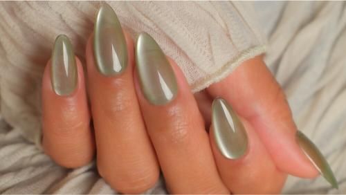 Uñas cat eye
