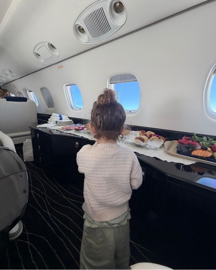 Olivia, la hija de Sofía Calzetti y el Kun Agüero 