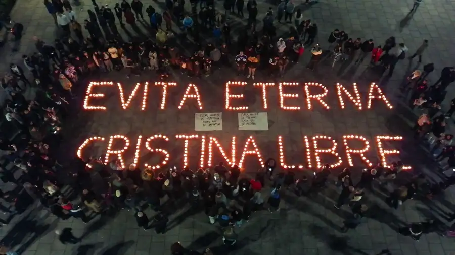 Vigilia por la muerte de Evita