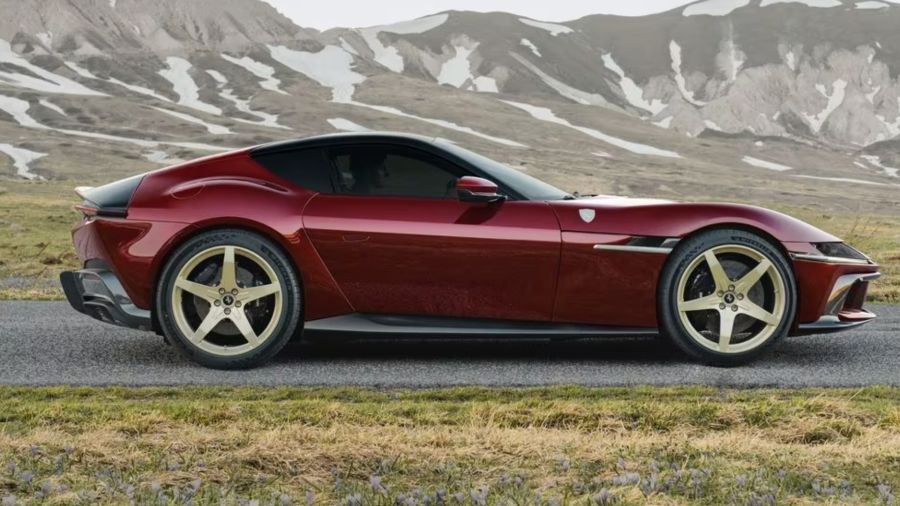 Ferrari presentó el 12Cilindri Manuale