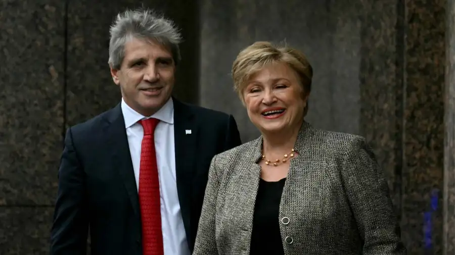 Luis Caputo y Kristalina Giorgieva FMI 27072026