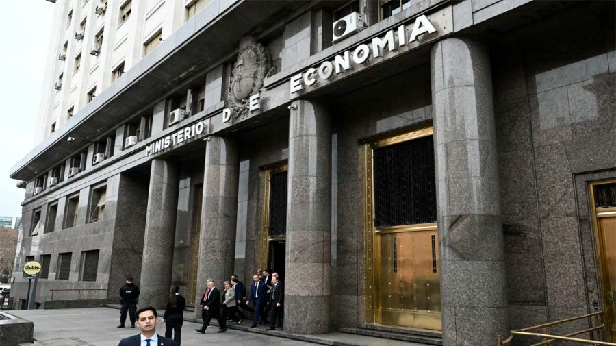 Luis Caputo y Kristalina Giorgieva FMI 27072026