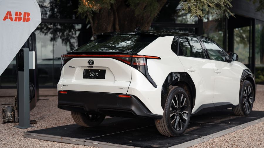 TOYOTA ELÉCTRICOS