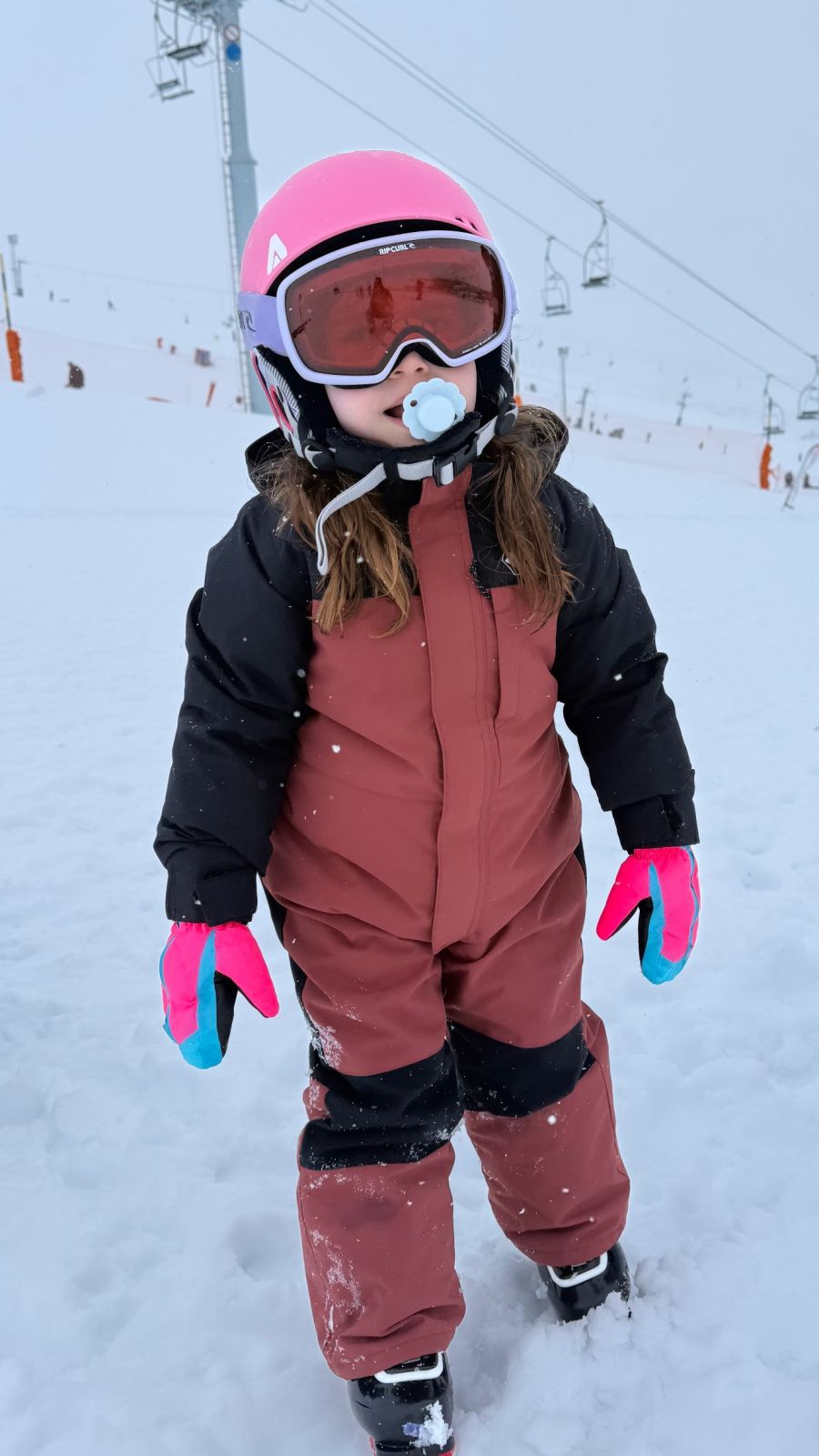 El adorable look invernal de Sarah Burlando