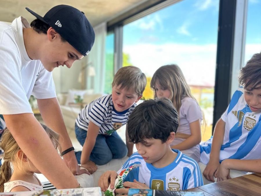 Benjamín Vicuña y sus hijos