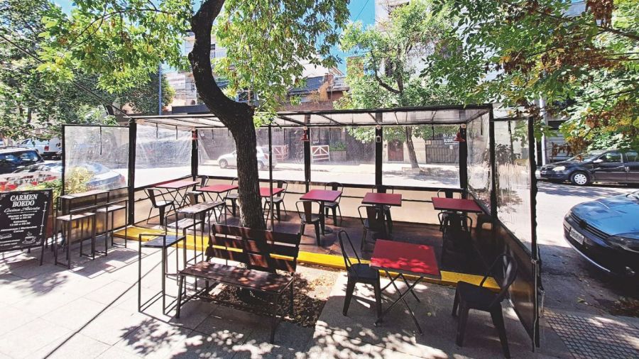 Carmen Boedo en Mesa CARAS
