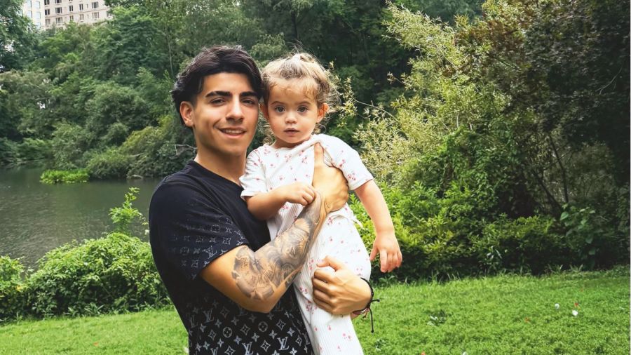 Kun Aguero y Sofi Calzetti