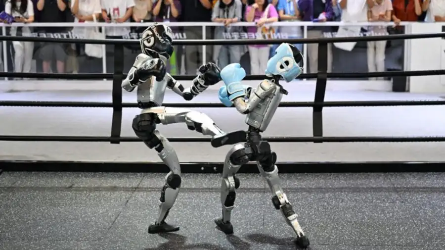 Robots humanoides chinos