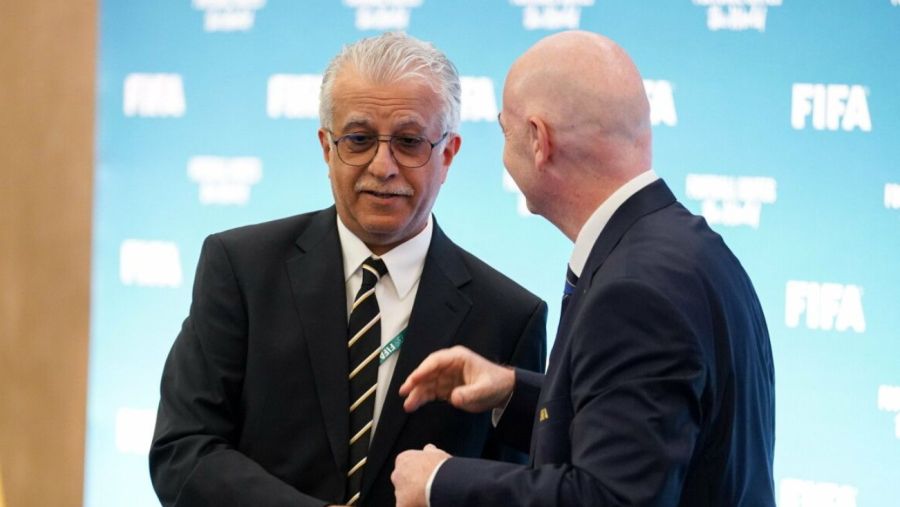 El jeque Salman y Gianni Infantino