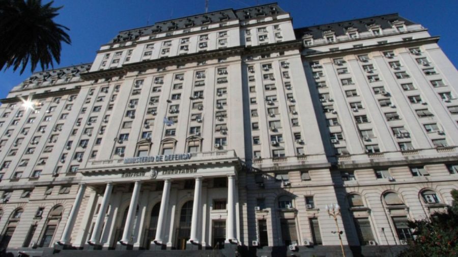 El Ministerio de Defensa trabaja en el desarrollo de una aplicación móvil para brindar cobertura como una prepaga moderna