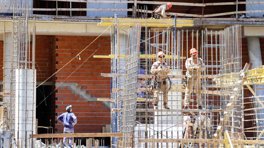 010826_construccion_obra_publica_na_g