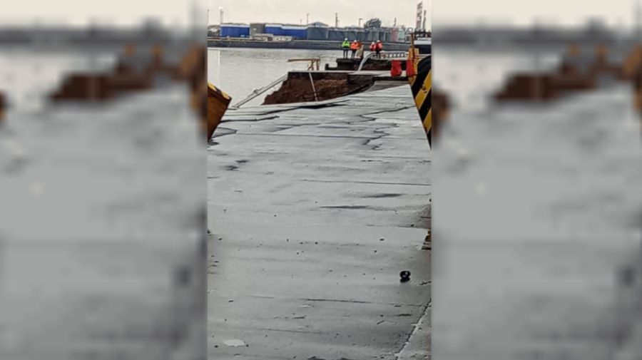 Derrumbe en el muelle de Exolgan en Dock Sud 01082026