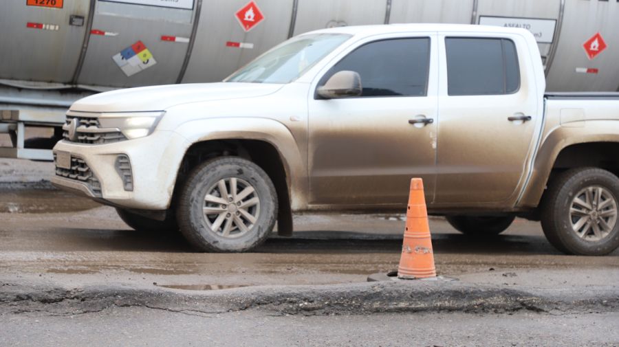 El estado de muchas de las rutas nacionales, sin mantenimiento alguno, es desastroso.