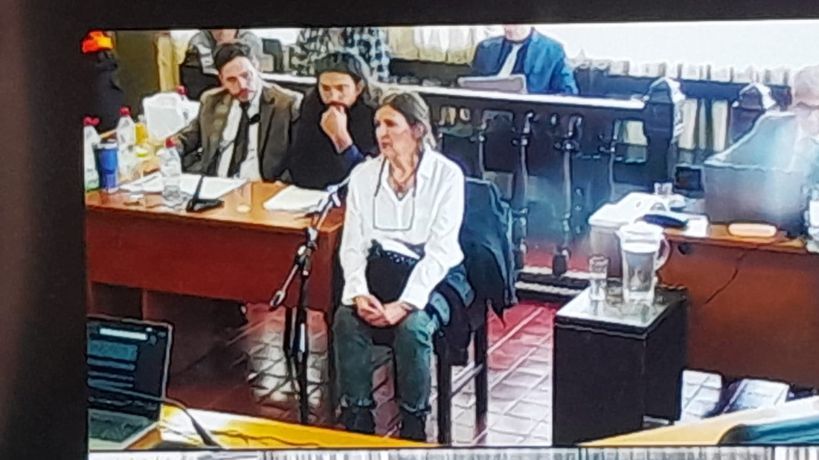  Laura Bengoa, hermana de Alejandra