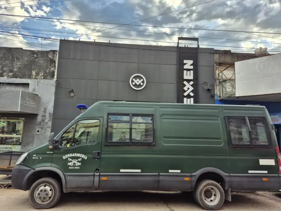 Allanamiento a una sucursal Exen en Resistencia