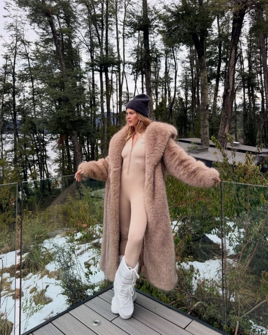 Mery del Cerro con look invernal