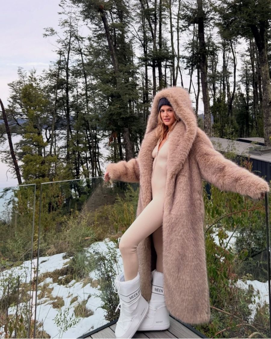 Mery del Cerro con look invernal