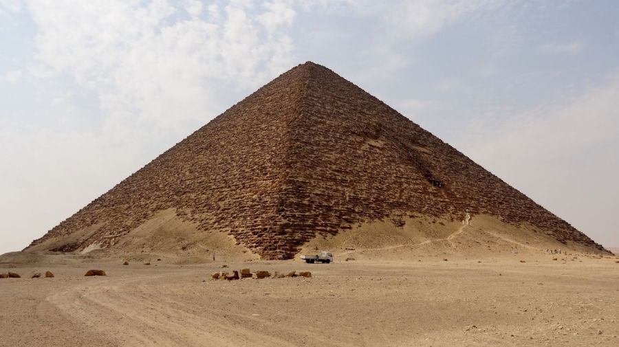 Pirámide Roja de Dahshur