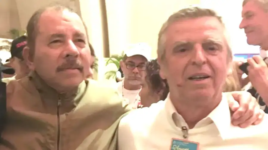 Mario Eduardo Firmenich vive actualmente en Nicaragua. Medios de ese país aseguran que trabaja como asesor del dictador Daniel Ortega, lider del sandinismo.