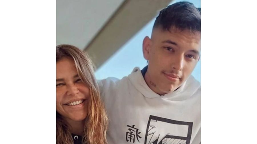 Nazarena Vélez y su hijo Gonzalo