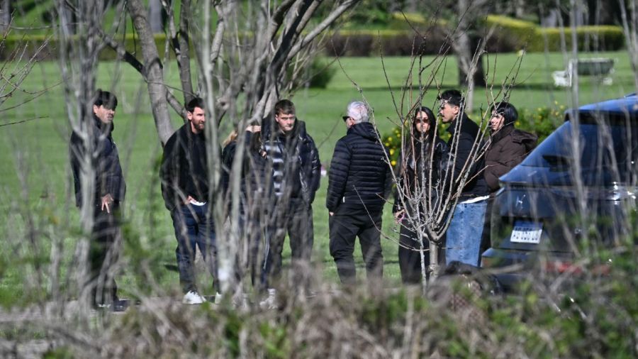 Lionel Messi en el velatorio de su papá