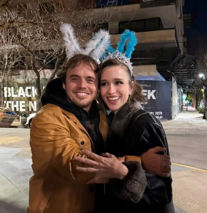 Brenda Gandini y Benjamín Rojas