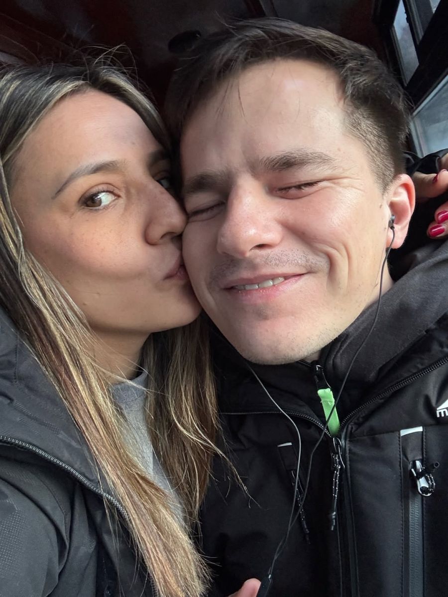 Nahuel Pennisi y Mayra Deleo