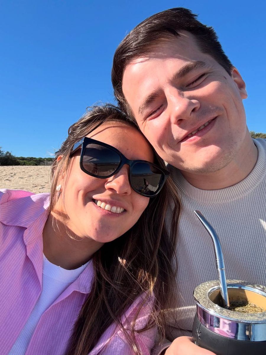 Nahuel Pennisi y Mayra Deleo