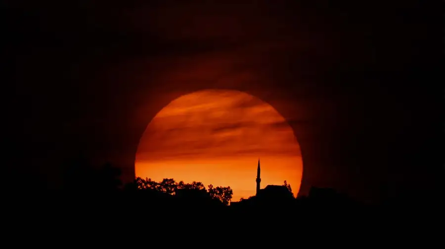 Eclipse Solar 12082026