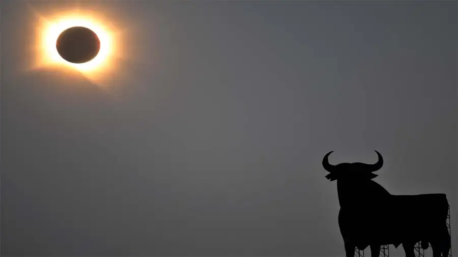 Eclipse Solar 12082026