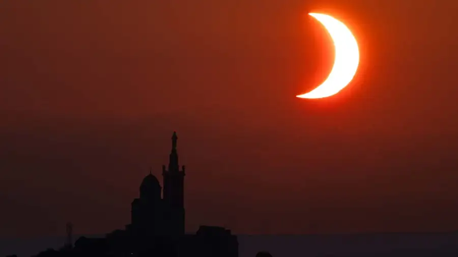Eclipse Solar 12082026