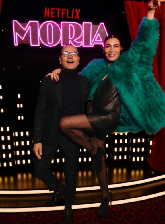 Fabián Medina Flores y Florencia de la V