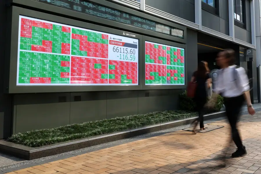 Japan Stocks As Yen Shows Little Sign of Reversing Weakness